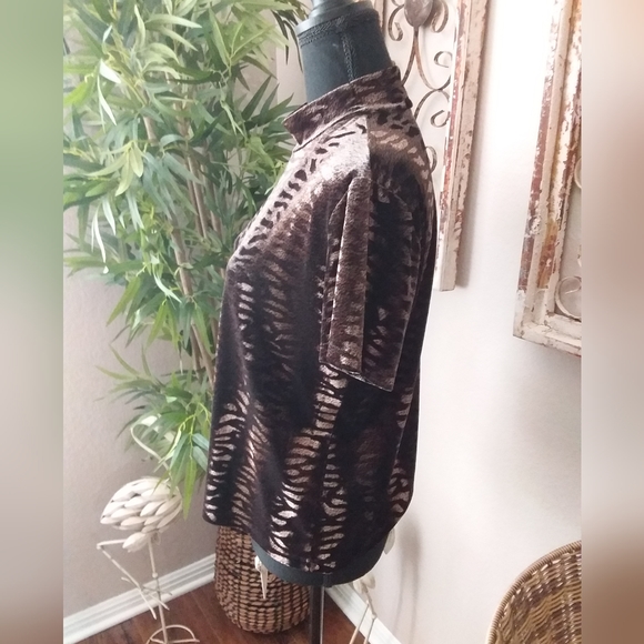 IMPRESSIONS Ladies Short Sleeve Top - Picture 3 of 5